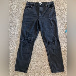 Abercrombie Ultra High Rise 90’s Straight Jean- Black